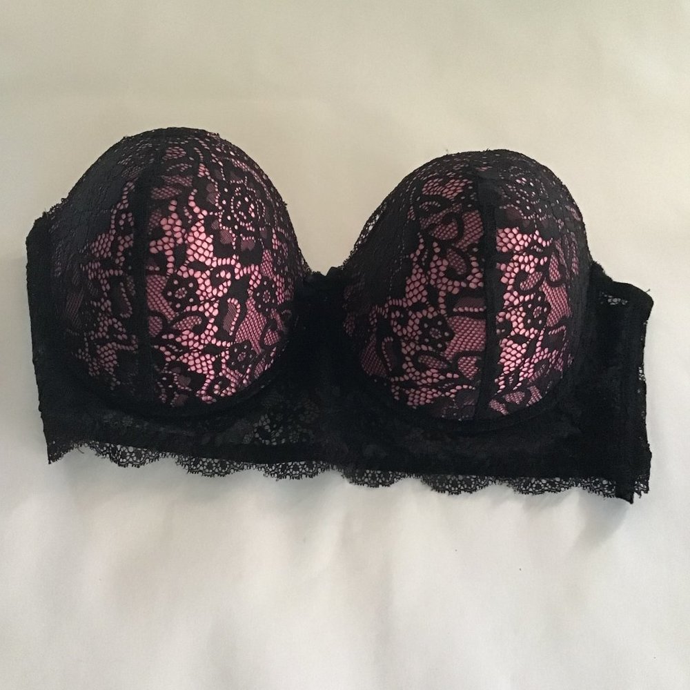 Delta Burke black/pink lace bra size 40D
